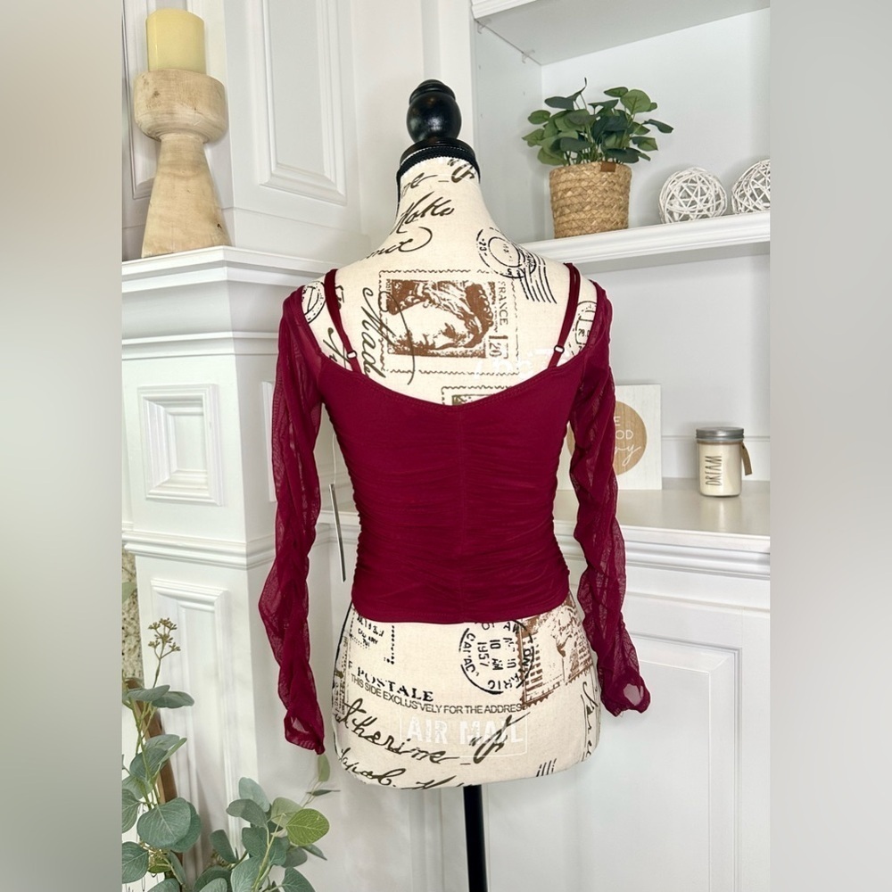 Moa Moa Ruched Bodice Crop Top in Burgundy Size Small NWT - Picture 4 of 10